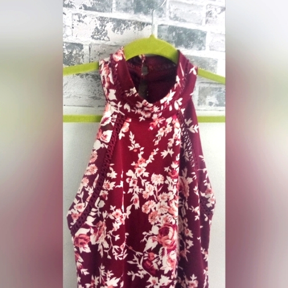 Floral Halter Dress - Picture 3 of 7